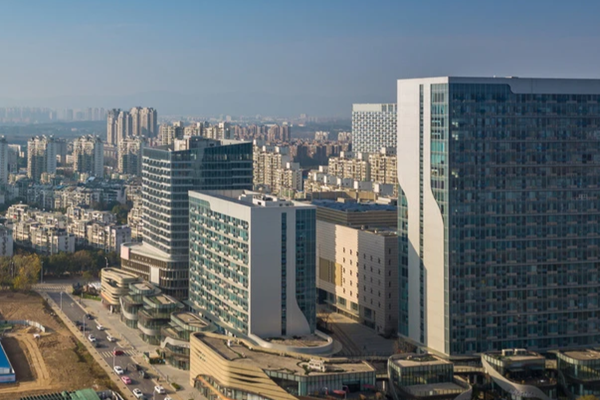 能耗監測系統：解決城市能源管理問題！